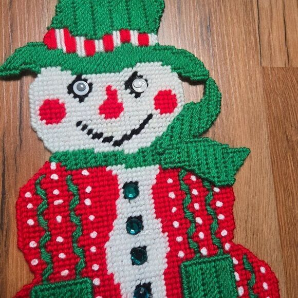 Plastic Canvas Snowman Welcome Sign Holiday Christmas - Picture 3 of 4